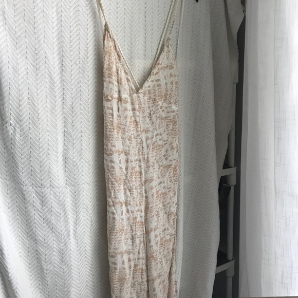 Skylar + Madison open back jumpsuit - Picture 4 of 7